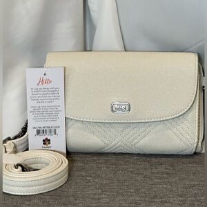 Lug Vault Matte Luxe Clutch Crossbody metallic bubble cloud NWT